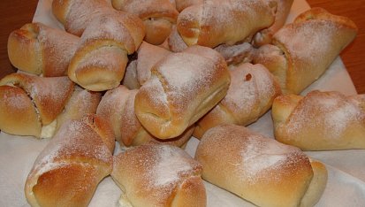 Kynuté buchty - jako šátečky, Druhé pečení - mini burky