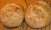 Ošatkový chléb (Třetí pečení - směs mouky hladké,grahamové a špaldové)