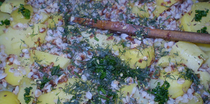 Pohankové brambory (s kořením  bylinkami...)