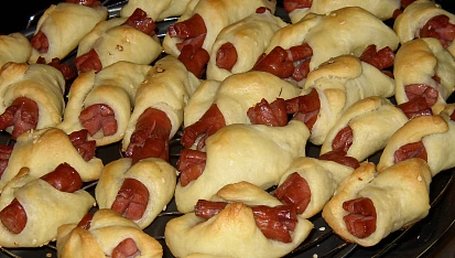 Šklebíci z listového těsta