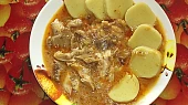 Slepice "Eňo-ňuňo, slepice eňo -ňuňo s bramborovým knedlíkem
