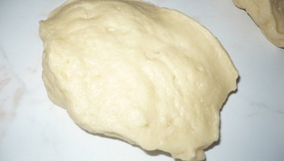 Vánočka Moniky Absolonové, Vykynuté těsto