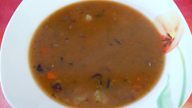 Houbovo-fazolová polévka