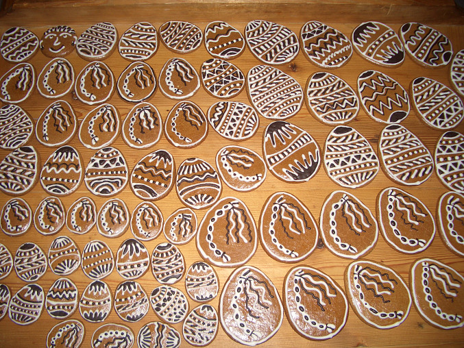 Perníčky zdobené čokoládou, velikonoční nadílka 2010