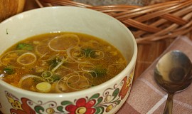 Polévka z mletého masa - oblíbená ze školní jídelny