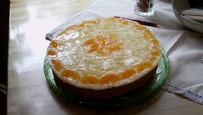 Průhledný moučník