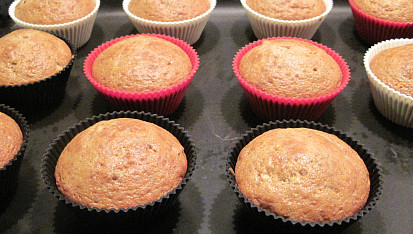 Skořicové muffiny s ovocem