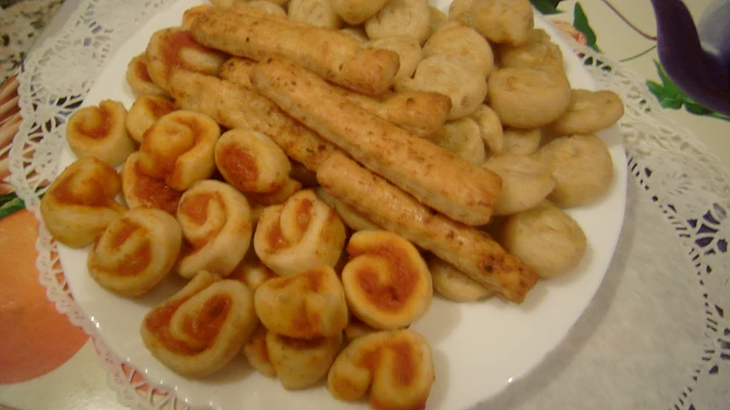 Šneky ze škvarkového těsta
