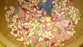 Sojový salát se zeleninou