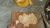 Banánový sen, Krájení banánů :-) 