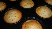Čokoládovo-banánové muffiny (Čokoládovo-banánové muffiny - detail)