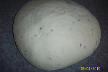 před pečením