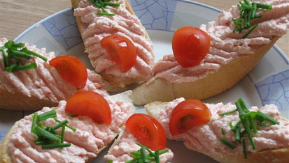 Krabí pomazánka, bez másla o to víc cottage