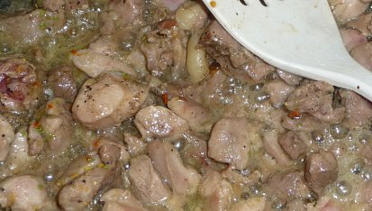 Kuře s mrkví, pórkem a  tarhoňou