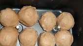 Kynutá bábovka piškotka