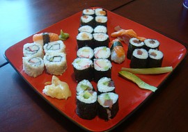 Maki sushi (sushi)