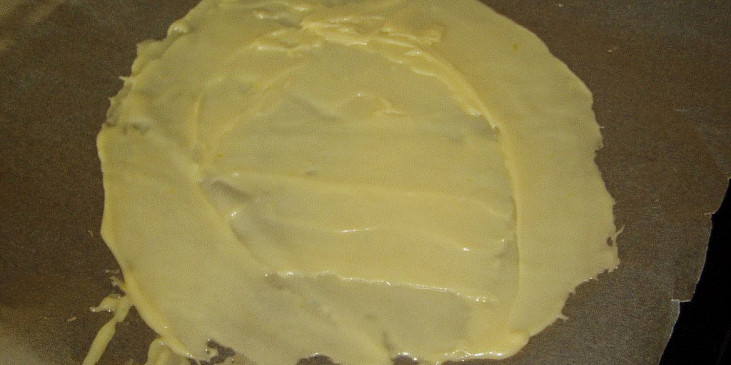 Můj medovník (Nebjte se těsto rozetřít do tenka)