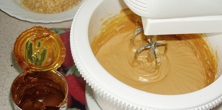 Příprava krému ze svařeného salka a másla