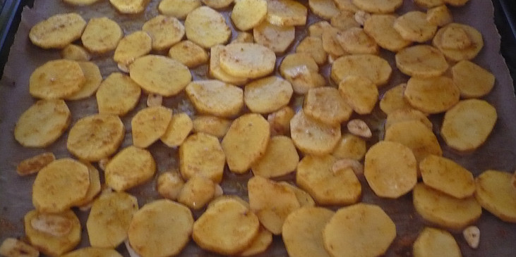 Rychlé pečené brambory