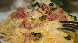 Špagety ala carbonara