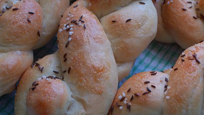 Babiččiny "startovací" žemličky (jinak housky)