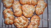Babiččiny "startovací" žemličky (jinak housky)