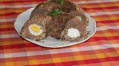Bábovka z mletého masa s tymiánem