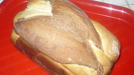 Dvojbarevný sladký bochník