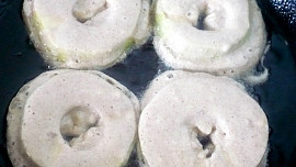 Jablíčka ve smaženém kabátku