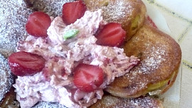 Jablíčka ve smaženém kabátku