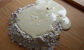 Medové koláčky s pudinkovým krémem, výroba těsta