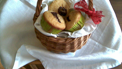 Muffinky s ovocem a čokoládou