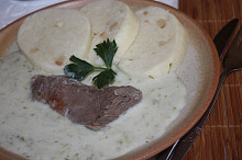 Okurková omáčka