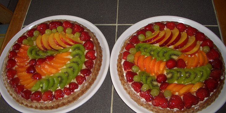 Ovocný dort pro maminku k 60 (letos jsem je dělala pro mámu opět k narozeninám)