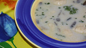 Houbová polévka jednoduchá a chutná, Žampionová polévka jednoduchá a chutná
