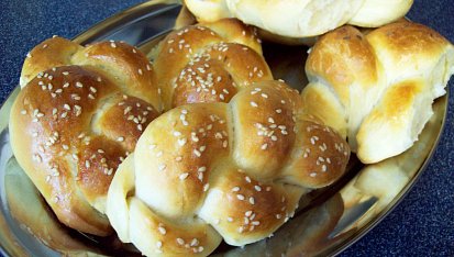 Babiččiny "startovací" žemličky (jinak housky)