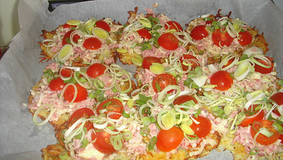 Bramborák-pizza, Před upečením