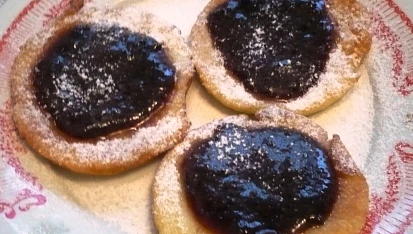 Bramborové placičky s povidly nebo marmeládou