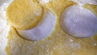 Bramborové placičky s povidly nebo marmeládou