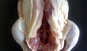 Čabajkové nadívané kuře (rozpůlené kuře mezi prsíčky)