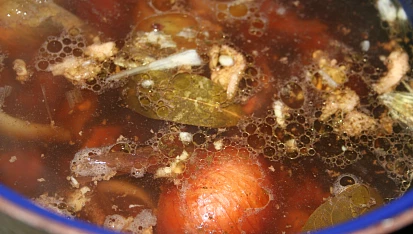 Čínská kuřecí polévka, příprava vývaru