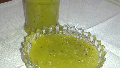 Džem z kiwi a cukety
