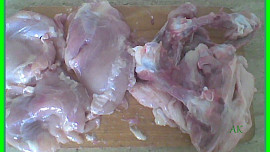 Kuřecí  maso se smetanou, cuketou a kapary