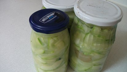 Matjesy z cukety, takto vypadají před uložením do lednice