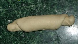 Sádlové rohlíky se škvarkovými knoflíčky