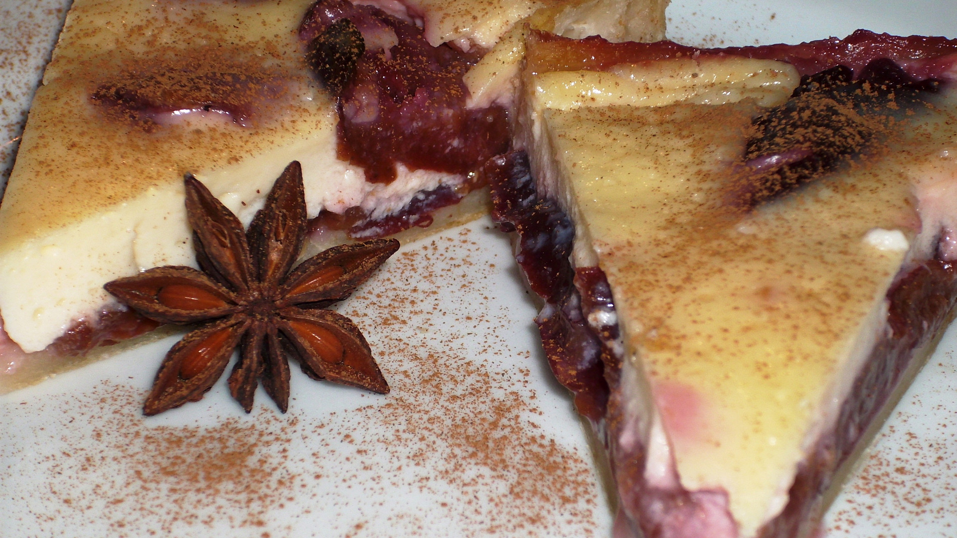 Švestkový koláč z listového těsta