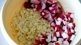 Těstovinový salát