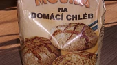 Úplně obyčejný chléb