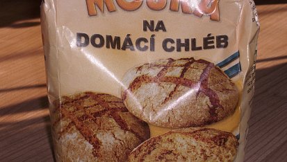 Úplně obyčejný chléb
