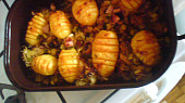 Zapečené brambory na zelí